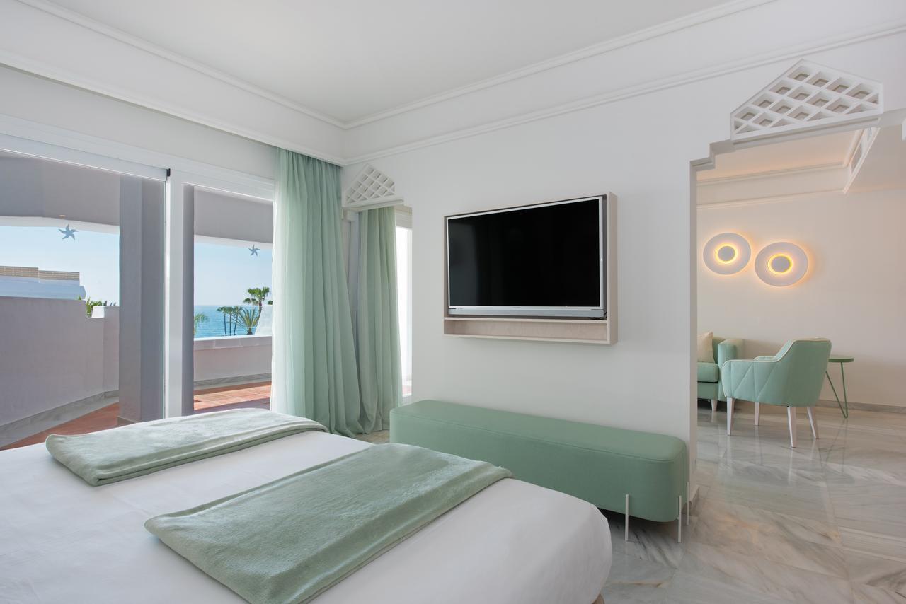 อิเบโรสตาร์ มาร์เบยา โกรัลบีช - สำหรับผู้ใหญ่เท่านั้น Hotel ภายนอก รูปภาพ